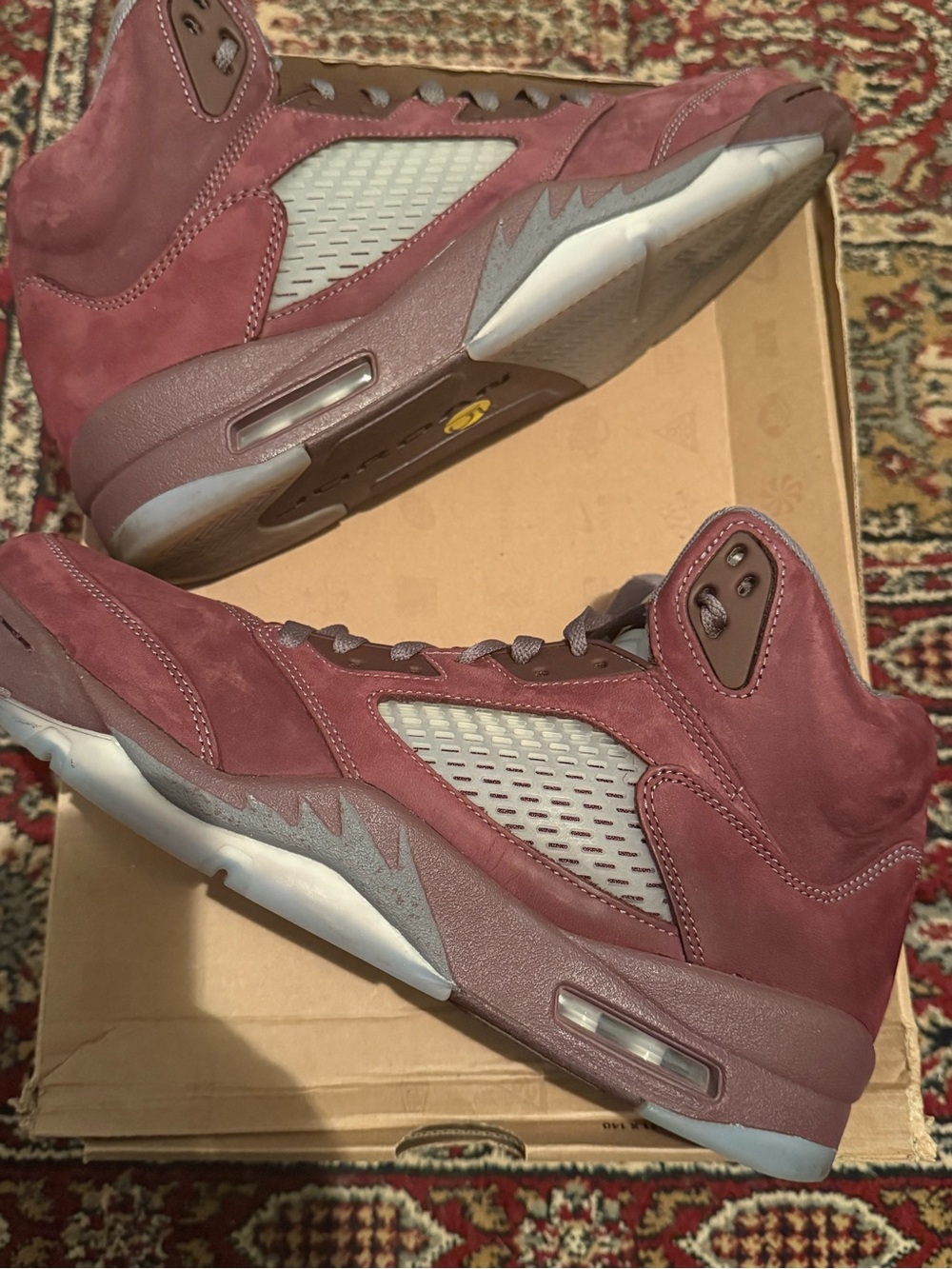 Jordan 5 Retro Burgundy - Suede High-Top Sneakers
